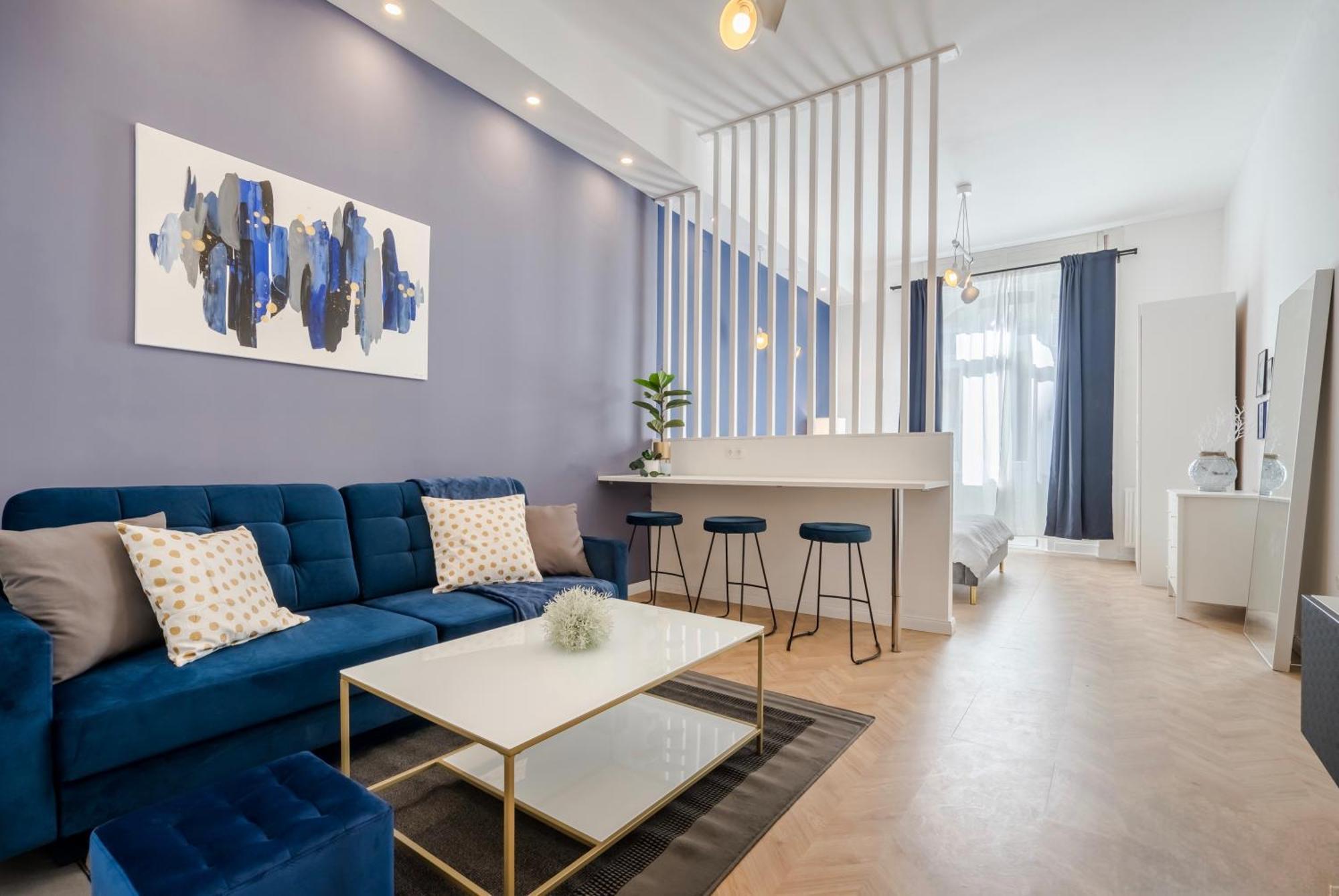 D58 - Grand Boulevard Royal - Location By Bqa * Budapesta